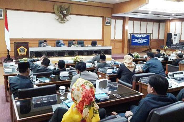 Paripurna DPRD Gresik Sahkan Nurhamim sebagai Pengganti Ketua DPRD