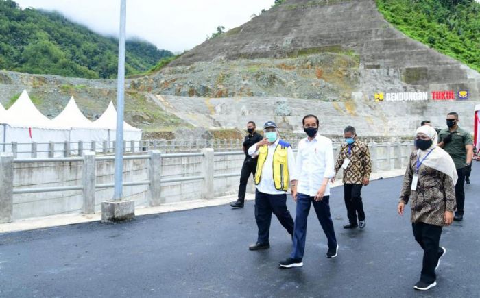 ​Presiden Resmikan Bendungan Tukul, Gubernur Khofifah: 600 Hektare Saluran Irigasi Teraliri Air