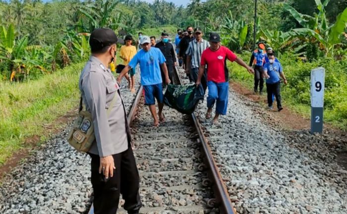 Diduga Bunuh Diri, Perempuan Muda di Banyuwangi Tewas Tertabrak Kereta Api