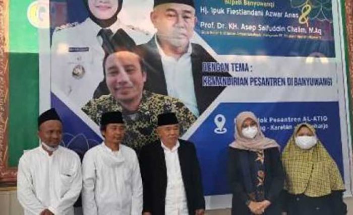 ​Bertemu di PP Al-Atiq, Bupati Ipuk Mau Undang Kiai Asep ke Pendopo Banyuwangi