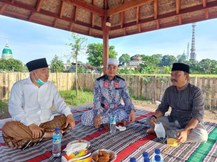 ​Wakil Wali Kota Mataram Mau Dirikan Pesantren, Kiai Asep Datangi Lokasi Mendoakan