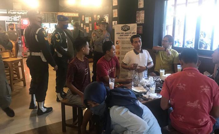 ​Cegah Covid-19, Patroli Gabungan Digiatkan di Warkop, Kafe, dan Pasar