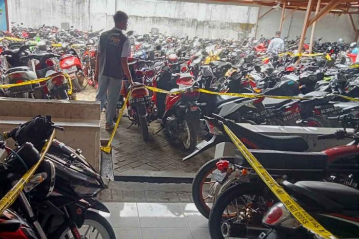 Patroli Kamtibmas di JLS Mandalika, Polres Tulungagung Tilang Ratusan Sepeda Motor dan Mobil