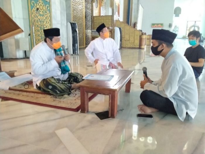 ​Masjid Akbar Jumatan Lagi, Milenial Masuk Islam Berdatangan Lagi