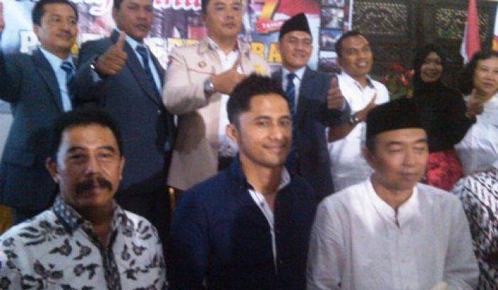 Pesinetron Hengky Kurniawan Ramaikan Bursa Bacabup Kediri