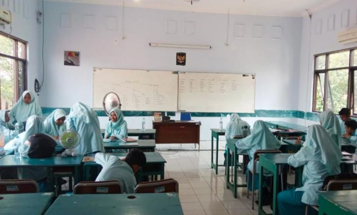 Pindahkan Murid Reguler ke Bekas Ruang Lab, Kepala SMAN 1 Taruna Madani Bangil Dinilai Diskriminatif