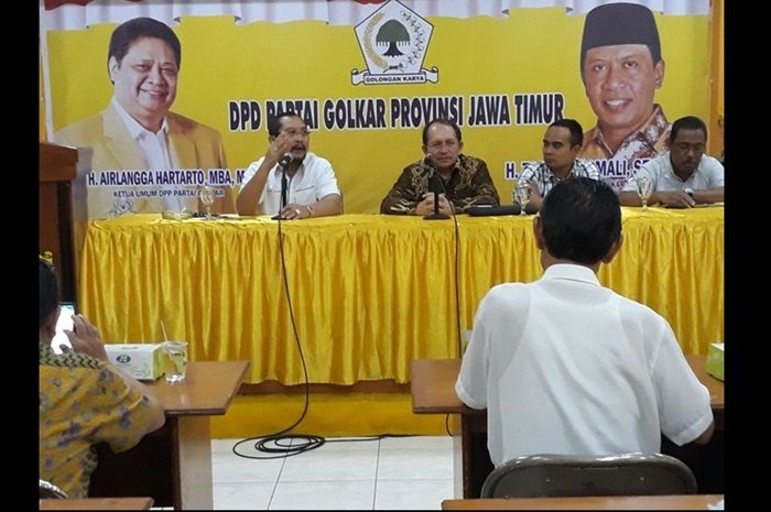 ​Akbar Tanjung, Agung Laksono, dan Airlangga Hartarto Siap Jadi Jurkam Khofifah-Emil