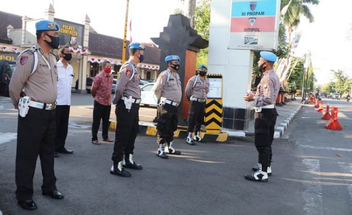 Tindaklanjuti Inpres 6/2020, Polres Kediri Kota Razia Masker Terhadap Anggota