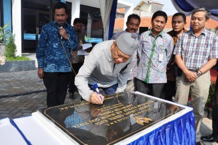 Bupati Gresik Resmikan Kantor Baru PDAM Giri Tirta