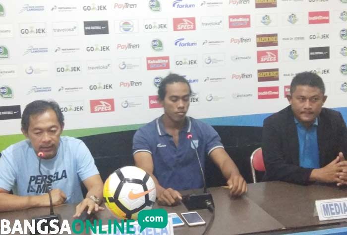 Jamu Arema, Persela Bawa Misi Revans