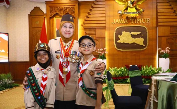 Peringati Hari Pramuka ke-62, Gubernur Khofifah Ajak Pramuka Kuatkan Karakter Manusia Pancasila