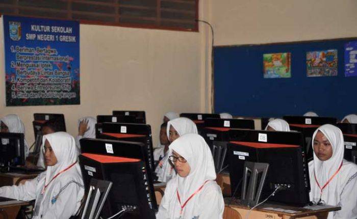 Menelisik Modus Pungutan Sekolah di Gresik (2): 37 Persen Anggaran dari APBD Tak Mempan Cegah Pungli