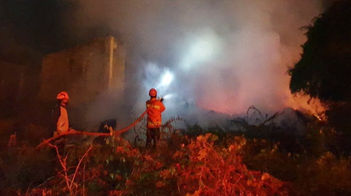 ​Diduga Disengaja, Lahan Sekitar Tambak Udang di Jenu Tuban Hangus Terbakar