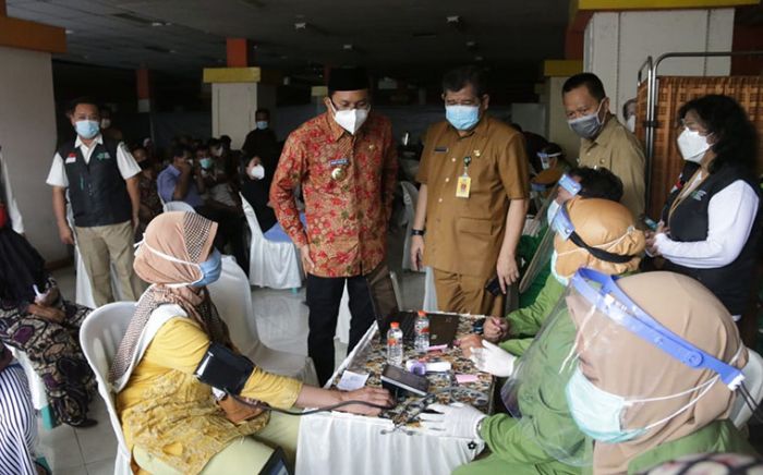 Vaksinasi Pedagang Pasar di Sidoarjo Ditarget Rampung Sebelum Idul Fitri