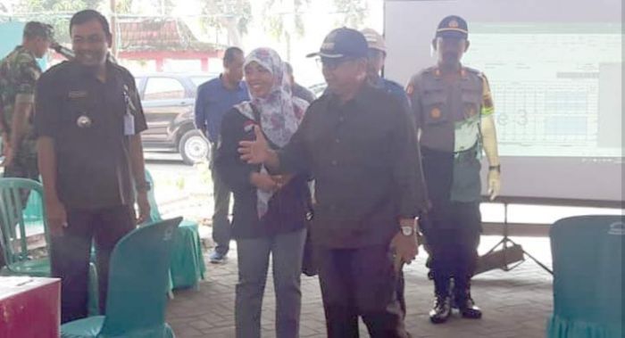 Bersama KPU, Bupati Blitar Monitoring Rekap Suara Tingkat Kecamatan