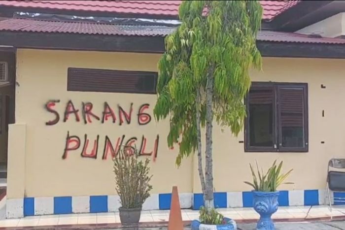 Polres Luwu Penuh Coretan 