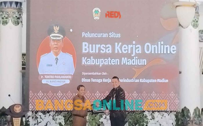 Buka Loker, Pemkab Madiun Launching Situs Bursa Kerja Online