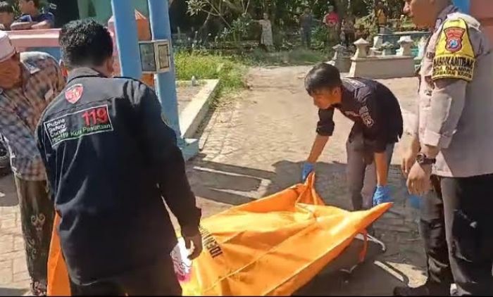 Geger! Ditemukan Mayat Mengambang di atas Parit Keraton Pasuruan