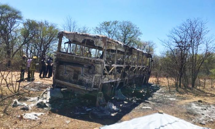 ​Pulang Kulakan Bensin Naik Bus, Jerigen Bensin Meledak, 40 Tewas Gosong Tak Bisa Dikenali