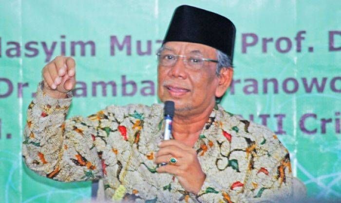 Teror Orang Salat, Gali Lubang untuk Ngubur Kiai, PKI Pintar Putarbalikkan Opini