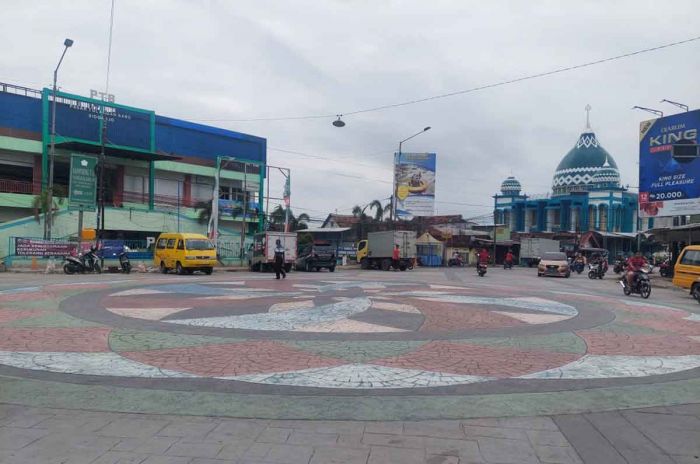 Sambut Tahun Baru 2023, Ribuan Warga Sidoarjo Tasyakuran Jalan Beton Tulangan-Bulang