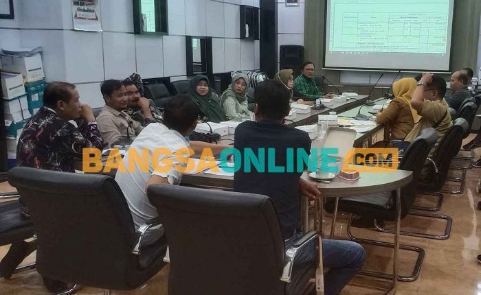 DPRD Gresik Berang, Hibah Rp19 Miliar dengan e-Katalog Carut Marut