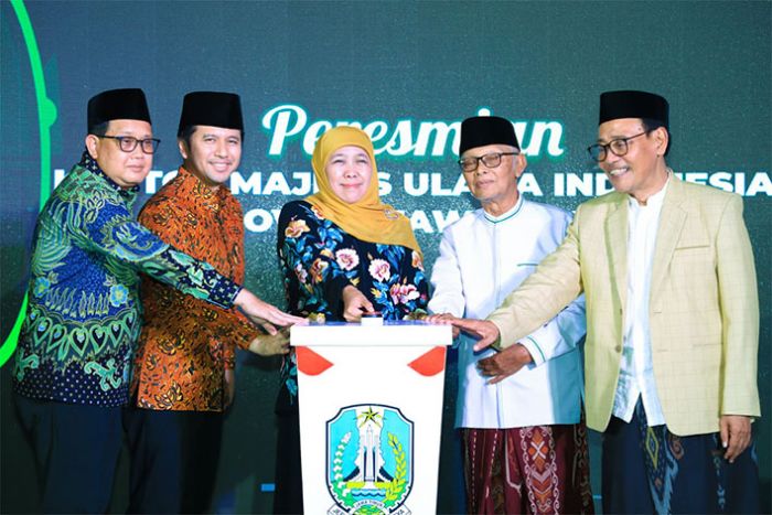 Resmikan Gedung MUI Tower Jatim, Gubernur Khofifah Harap Jadi Sentra Bertemunya Ulama dan Keilmuan