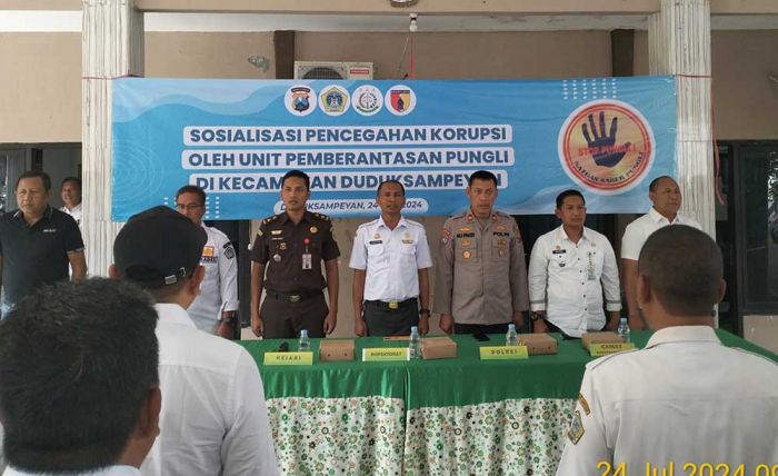 Tim Saber Pungli Gresik Gelar Sosialisasi Pencegahan Tipikor di Desa Sumengko