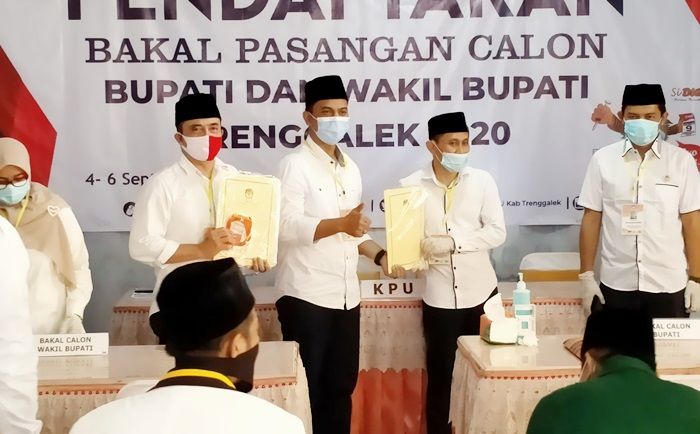 Diusung PKB dan PKS, Alfan-Zaenal Daftar ke KPU Trenggalek