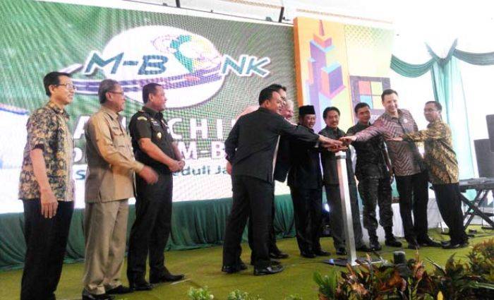 Aplikasi M-Bonk Kabupaten Sidoarjo Dipresentasikan di UN Habitat