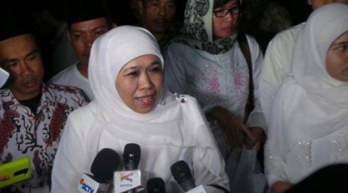 ​Khofifah Minta Maaf ke Pak De Karwo, Pengunjung Haul Gus Dur Tertawa