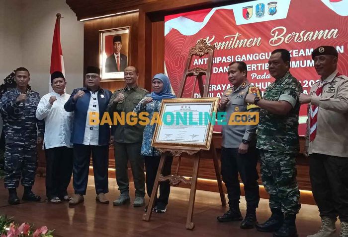 Bersama Pangdam V/Brawijaya dan Kapolda Jatim, Gubernur Khofifah Komitmen Amankan Malam Tahun Baru