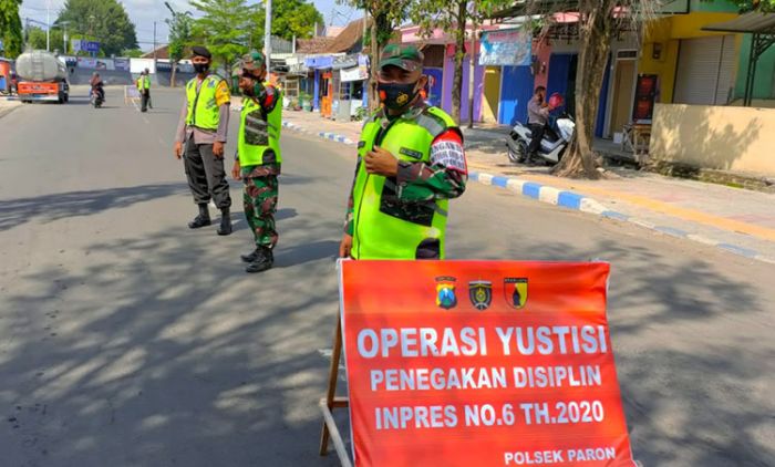 Gelar Operasi Yustisi, Danramil 0805/02 Paron: Warga Sudah Sadar akan Pentingnya Memakai Masker