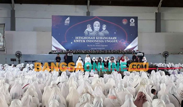 Istighosah Kebangsaan di Surabaya, Istri Ganjar Pranowo Temui 15.000 Emak-emak