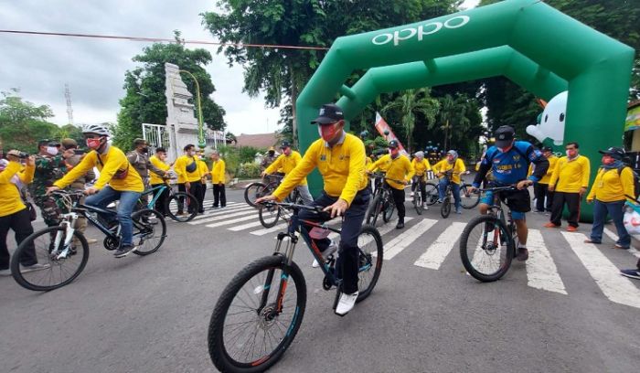 Peringati HKN ke-56, Pj Bupati Sidoarjo Gowes Kampanye 