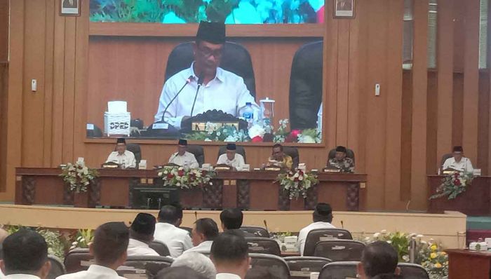 Wakil Bupati Malang Sampaikan Rancangan KUA-PPAS TA 2023 saat Rapat Paripurna