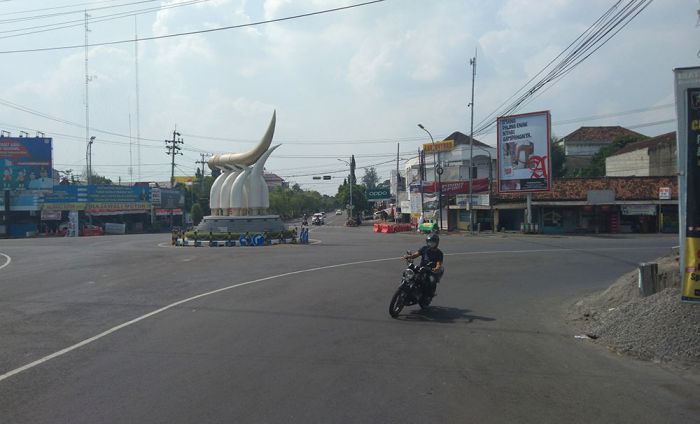 Usai Didemo PKL, Pemkab Ngawi Longgarkan Mobilitas, Jalan Yos Sudarso Dibuka