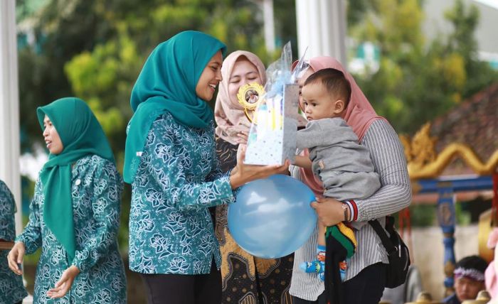 Hadiri Festival Posyandu, Bunda Fey Minta Tak Ada Lagi Menu PMT Error di Kota Kediri