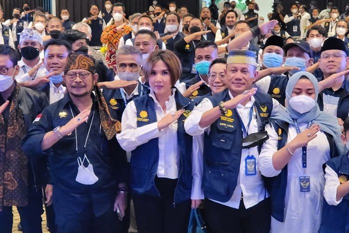 Natalia Rusli Kampanyekan Tagline "Petani Milenial, Bertani Itu Keren"