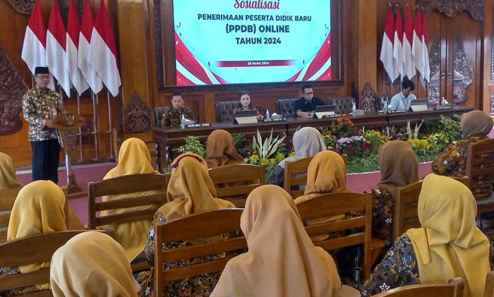 Buka Sosialisasi PPDB Online Kota Mojokerto Tahun 2024, ini Harapan Pj Wali Kota Ali Kuncoro