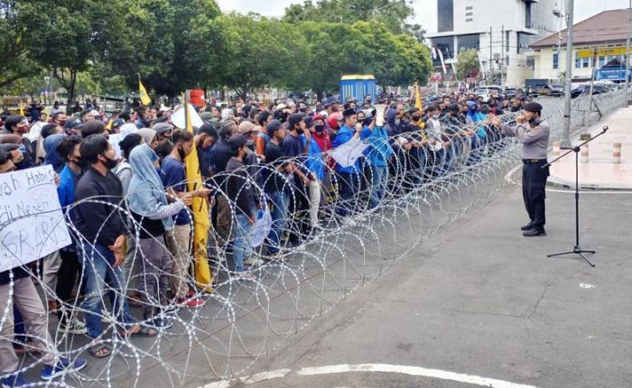 Demo Lagi, PMII Desak Pemkab Jember Beri Solusi Petani yang Sawahnya Kekeringan Dampak PT Imasco