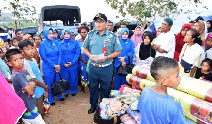 Paguyuban Trikora Malirja Serahkan Bantuan untuk Korban Gempa Bumi Ambon