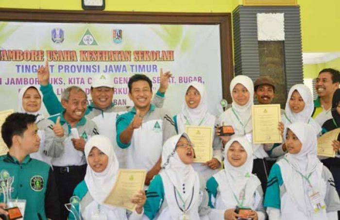 Jadi Kado Manis Hari Jadi ke-722, UKS Dinkes Tuban Raih Juara Jambore Tingkat Jatim