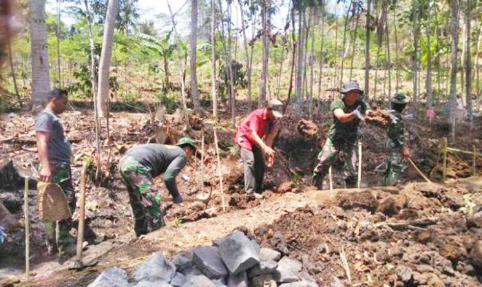 Saluran Irigasi Jadi Berkah Bagi Warga Desa Kedungsalam