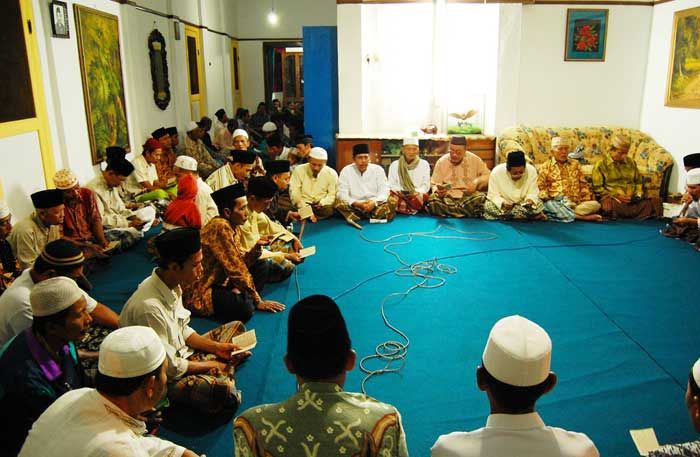 Tafsir Al-Isra 1: Tahlilan, Ibarat Charge Hati yang Low Battery