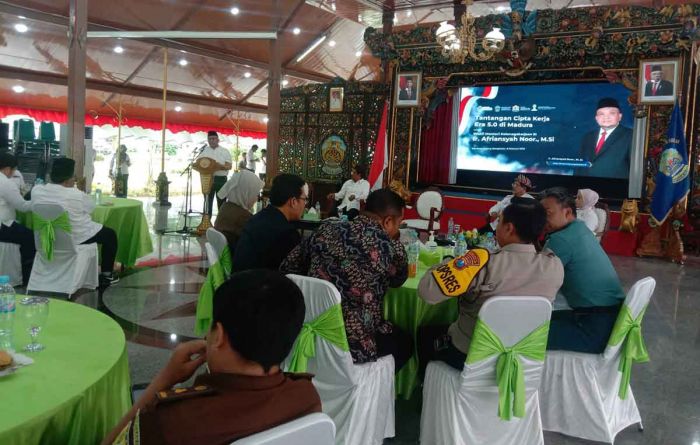 Dialog Tantangan Cipta Kerja 5.0, Plt Bupati Bangkalan: Masih Banyak PR