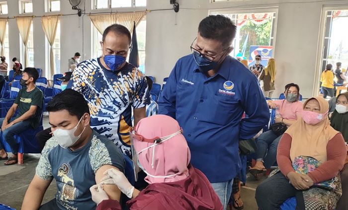 Partai Nasdem Sukses Tuntaskan Target 2.000 Dosis Vaksinasi untuk Warga di Kabupaten Kediri