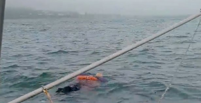 Hilang 2 Tahun, Ditemukan Mengapung di Laut dalam Kondisi Hidup