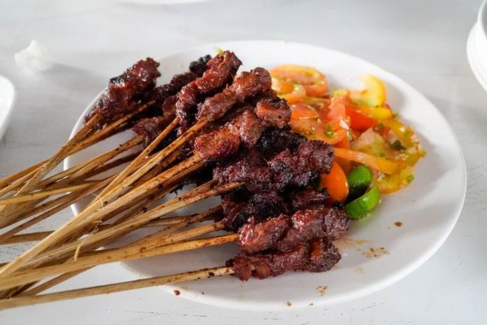 Resep Sate Maranggi Sambal Oncom, Ide Olahan Daging Kurban