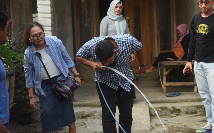 Dalami Penyebab Air yang Tercemar, Wali Kota Kediri dan ITS Lakukan Pengambilan Sampel